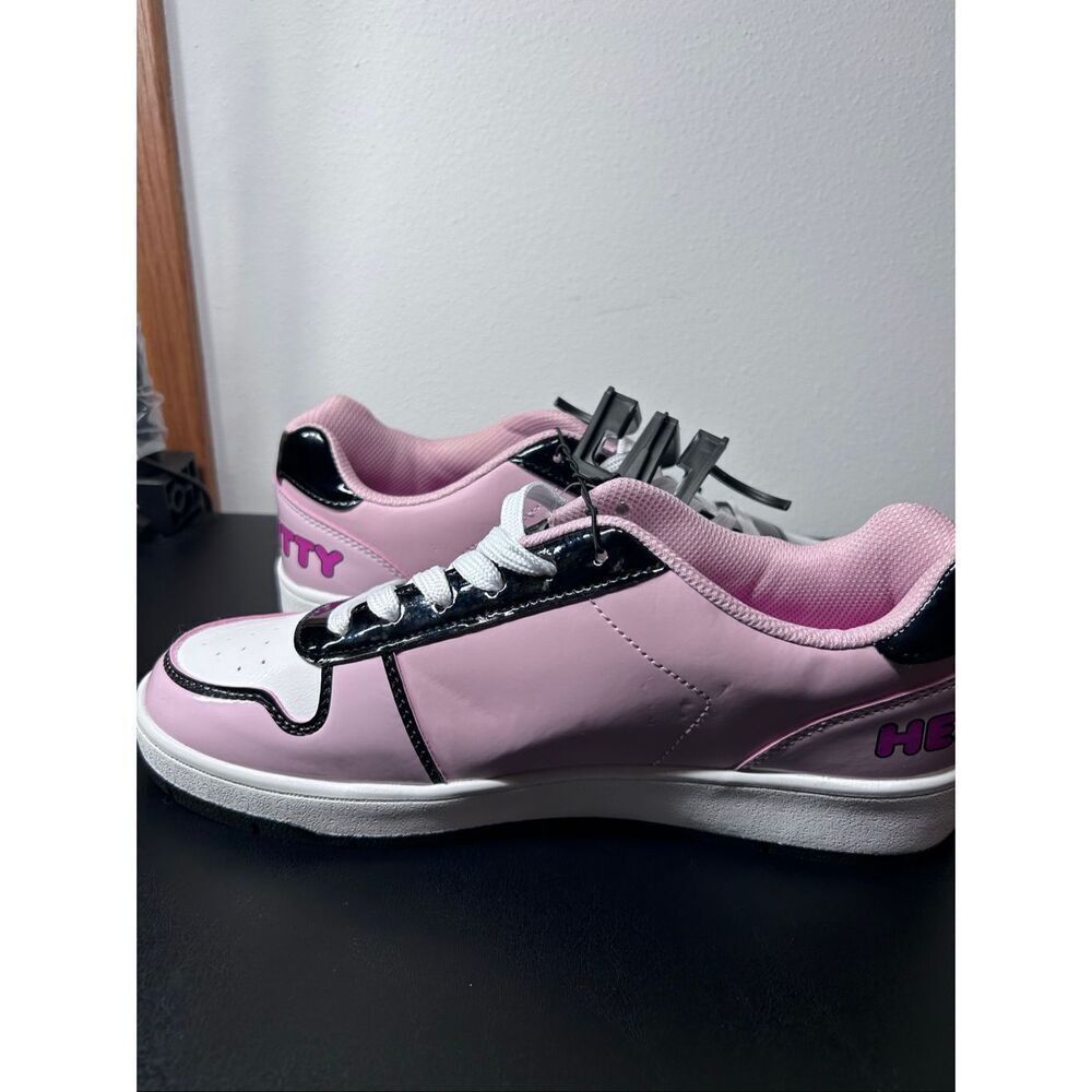 Hello Kitty Sanrio White Casual Court Sneakers Women’s Size 10 NEW - Picture 5 of 9